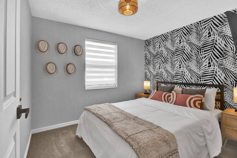 Photo of Bedroom in Seminole