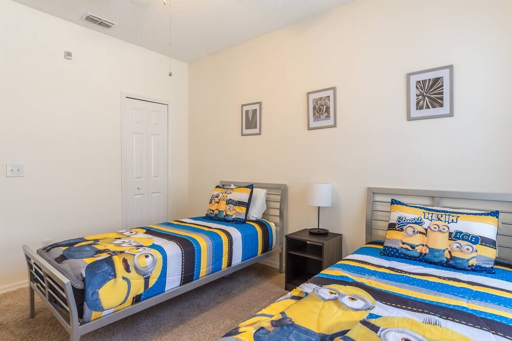 Photo of Bedroom in Sunset Ridge