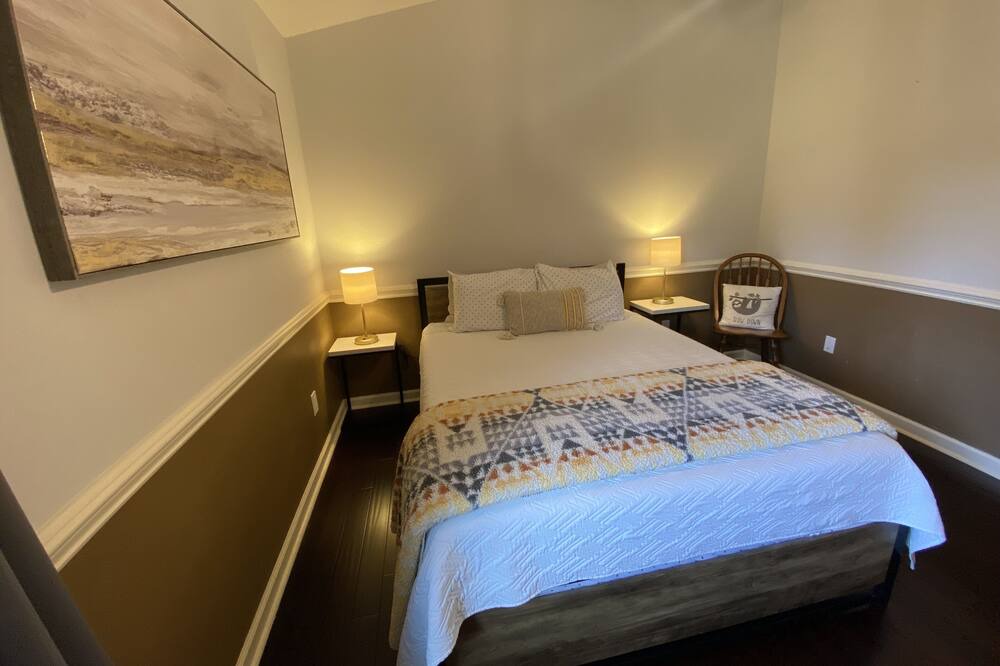 Photo of Bedroom in McDonald