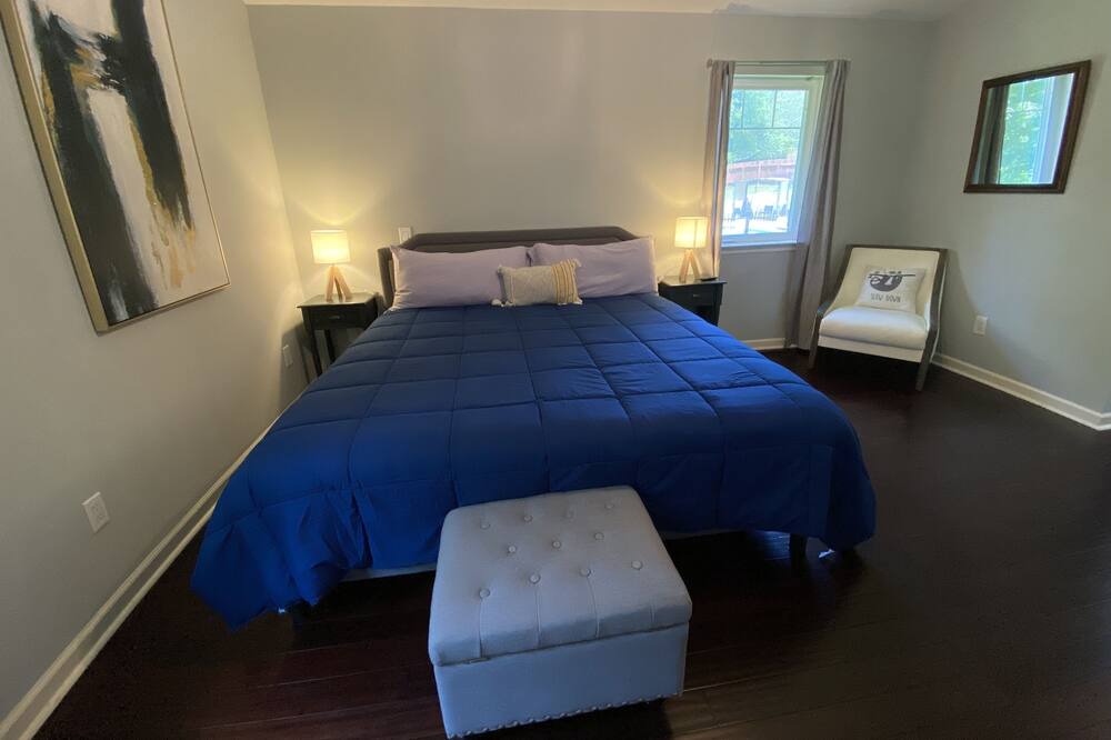 Photo of Bedroom in McDonald