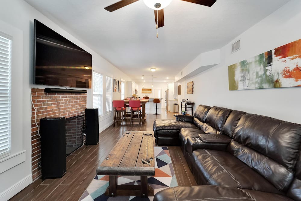 Photo of Livingroom in Old Seminole Heights