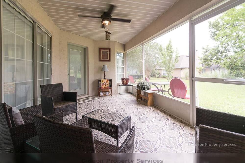 Photo of Patio Balcony in Candler