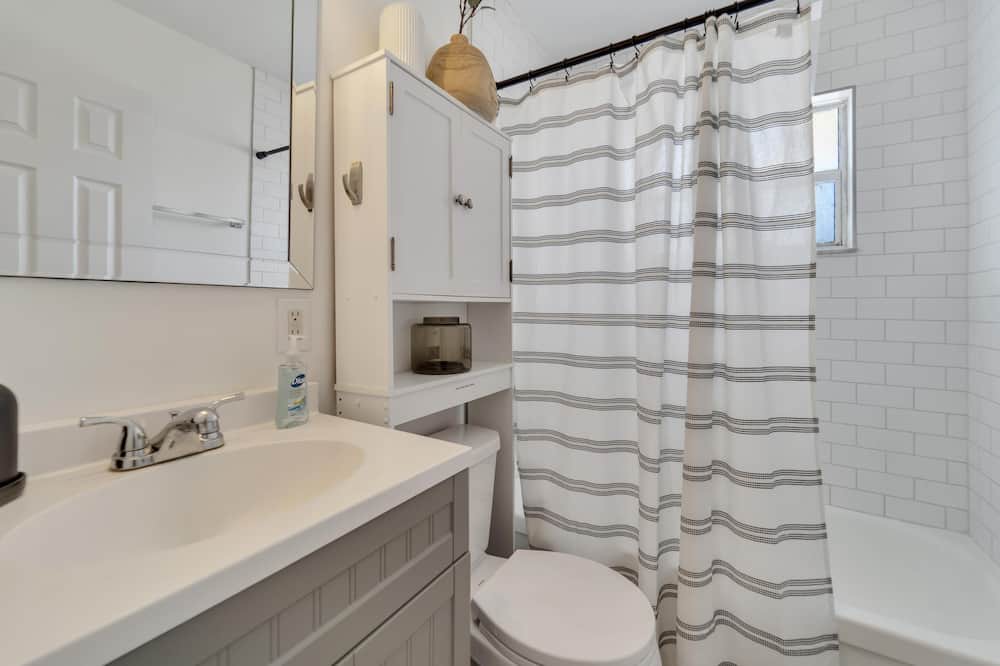 Photo of Bathroom in Gulfport