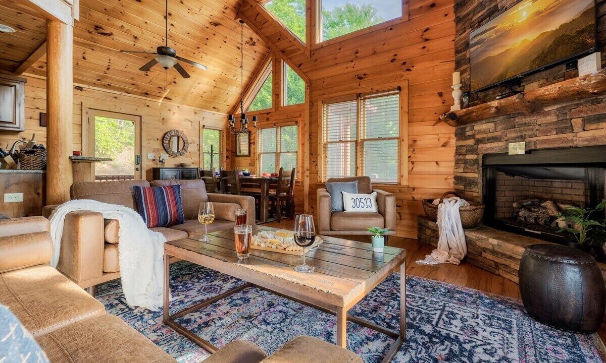 Photo of Livingroom in Blue Ridge