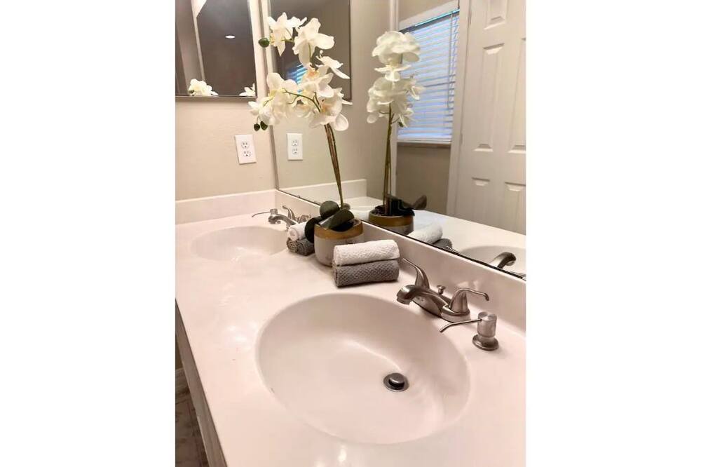 Photo of Bathroom in St. Cloud