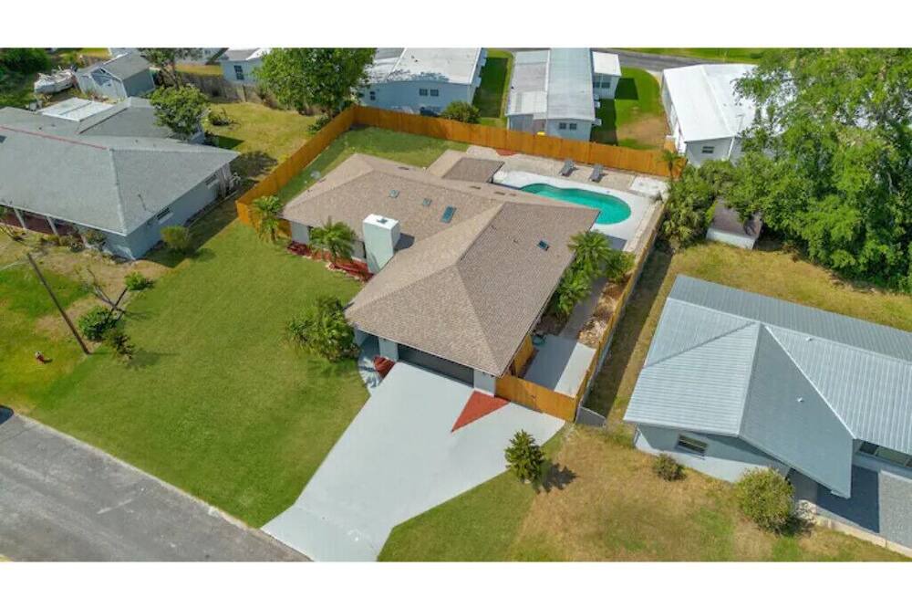 Photo of Outdoor in Edgewater