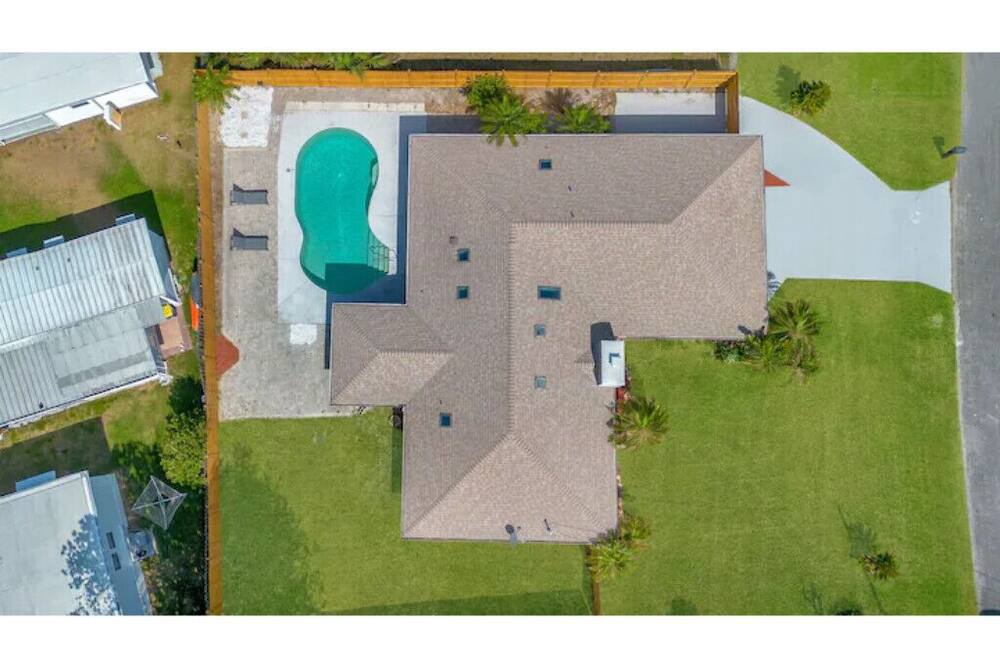 Photo of Outdoor in Edgewater
