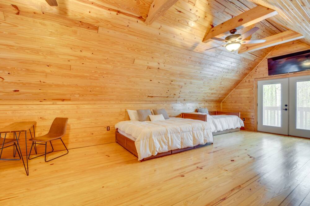 Photo of Bedroom in Bowdon Junction