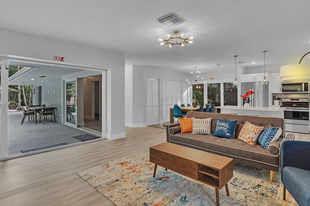 Photo of Livingroom in Riverside Park