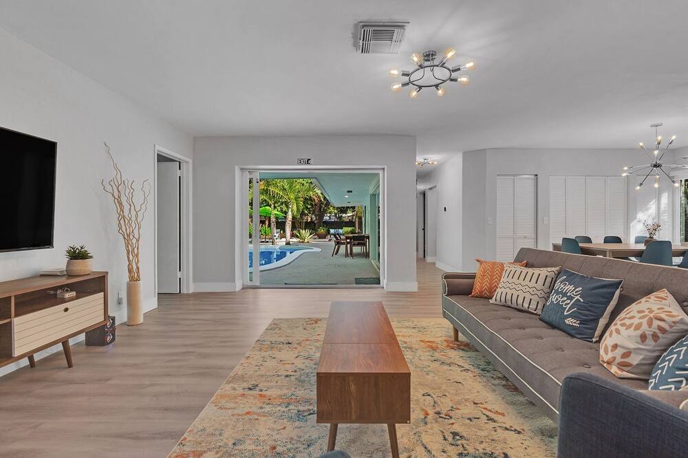 Photo of Livingroom in Riverside Park