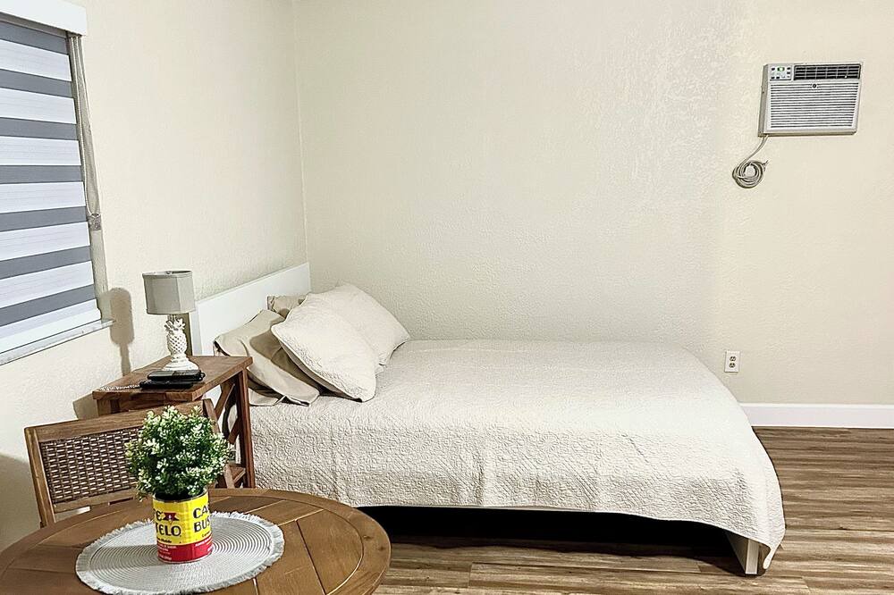 Photo of Bedroom in Coral Terrace