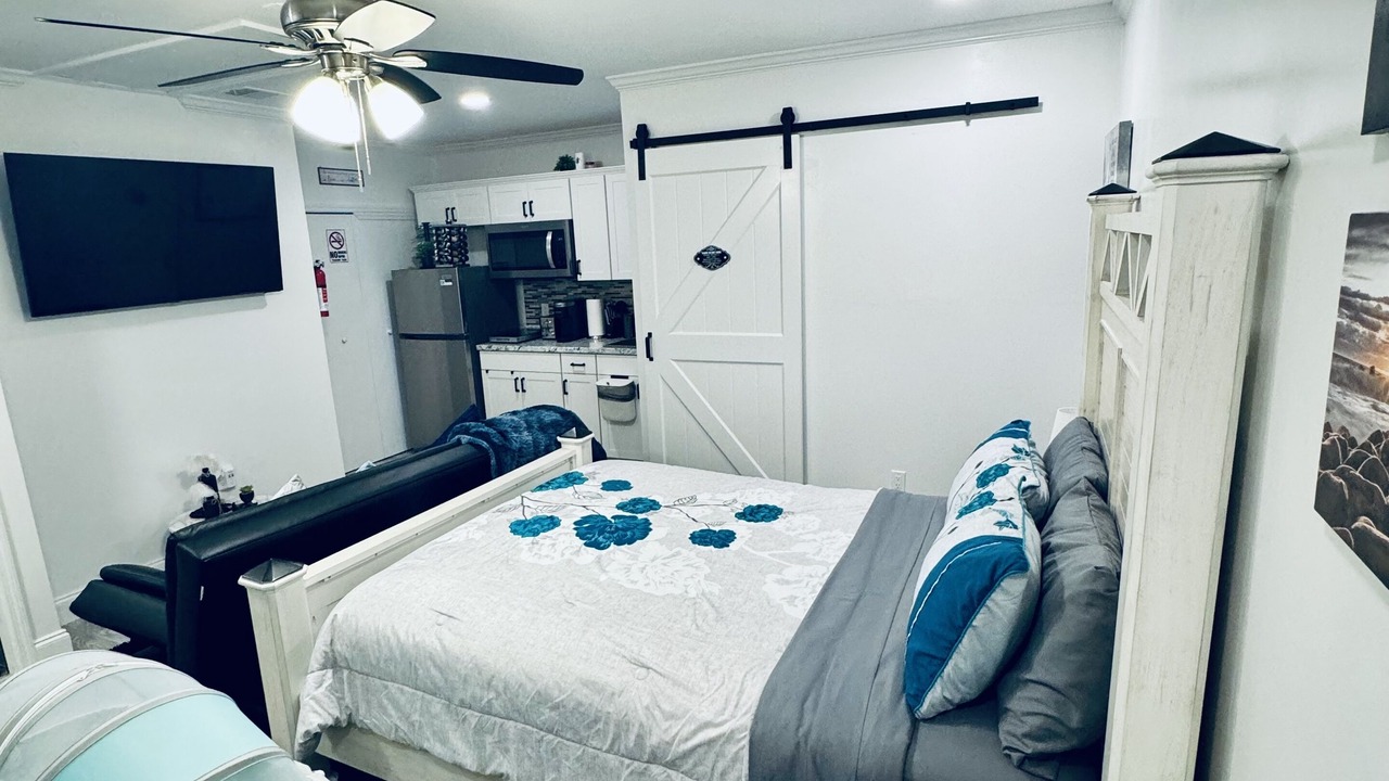 Photo of Bedroom in Lehigh Acres