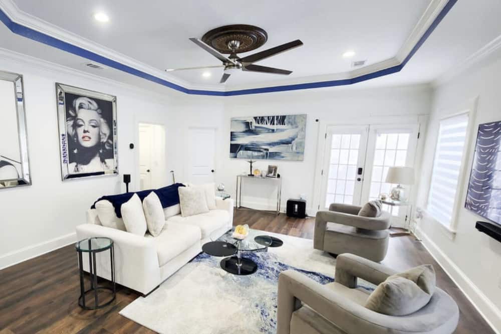 Photo of Livingroom in Lake Eola Heights