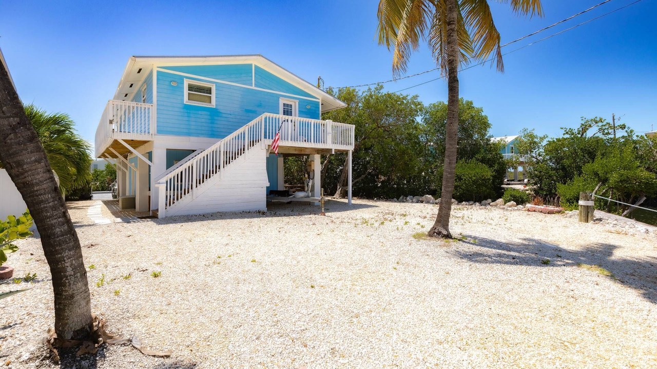 Photo of Outdoor in Breezeswept Beach Estates
