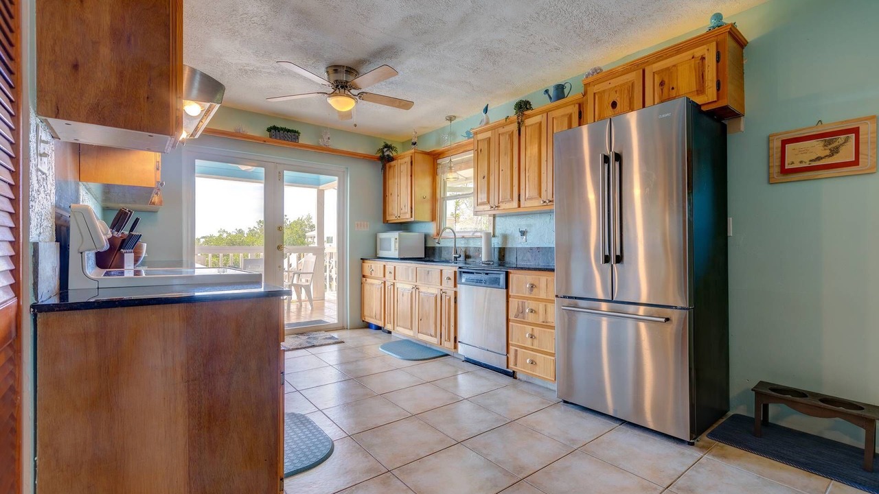 Photo of Kitchen in Breezeswept Beach Estates
