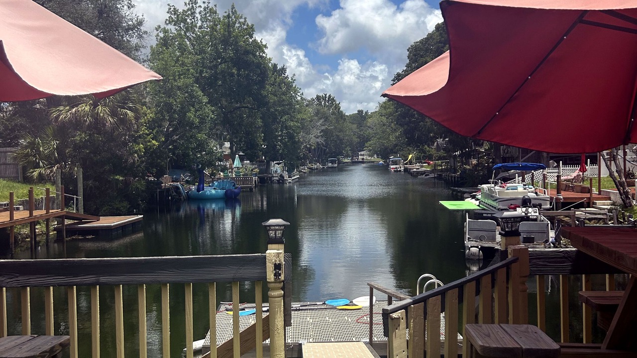Photo of Outdoor in Weeki Wachee Gardens