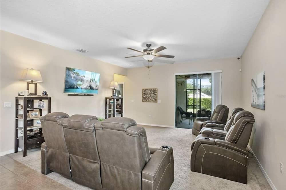 Photo of Livingroom in Memphis