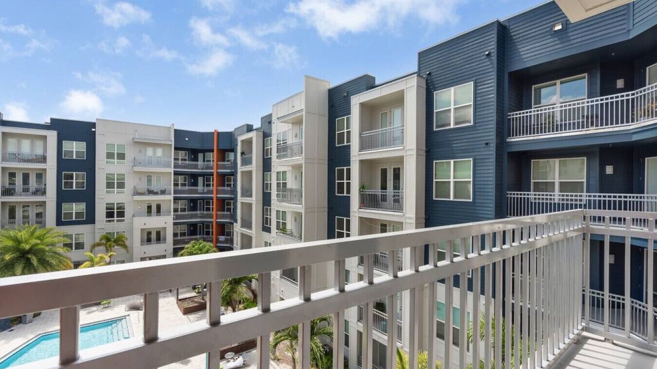 Photo of Outdoor in Courier City - Oscawana