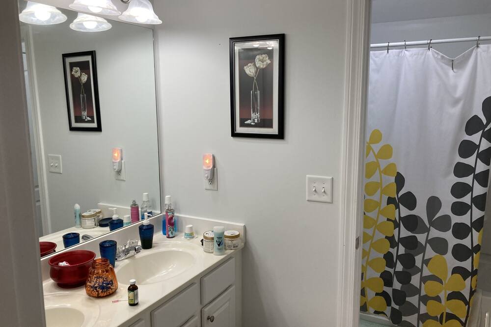 Photo of Bathroom in Braselton