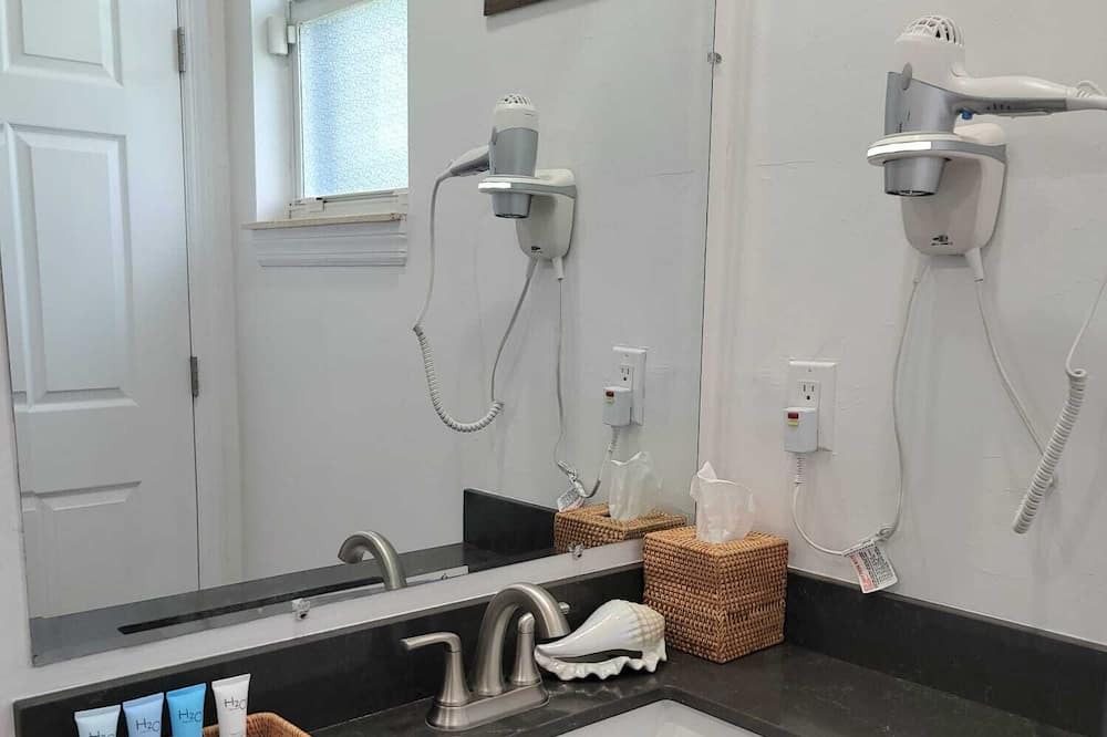 Photo of Bathroom in Westminister