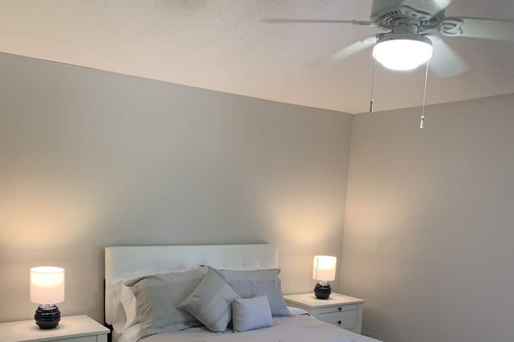 Photo of Bedroom in Longwood