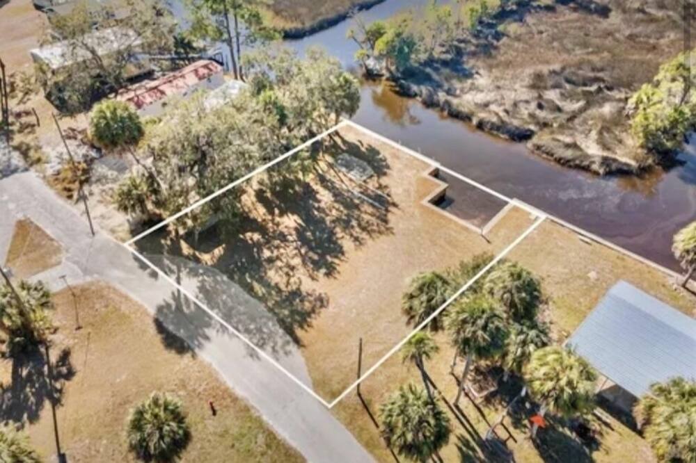 Photo of Outdoor in Suwannee