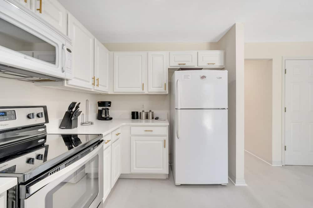 Photo of Kitchen in Lake Wilson Preserve