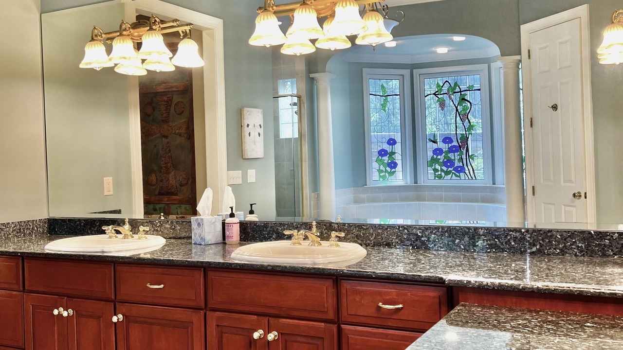 Photo of Kitchen in Eastlake Weir