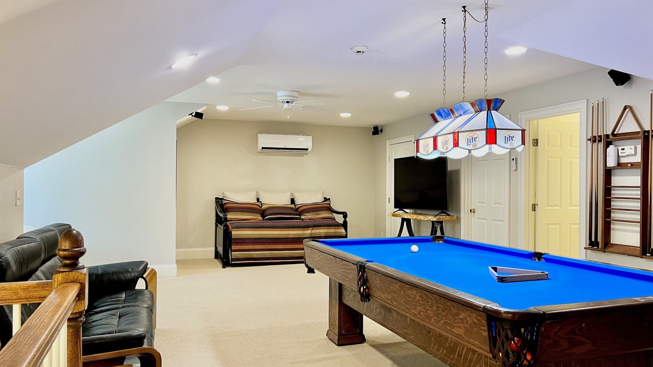 Photo of Bedroom in Eastlake Weir