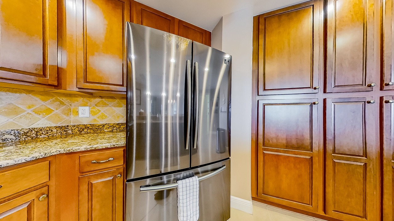Photo of Kitchen in Cape Harbour