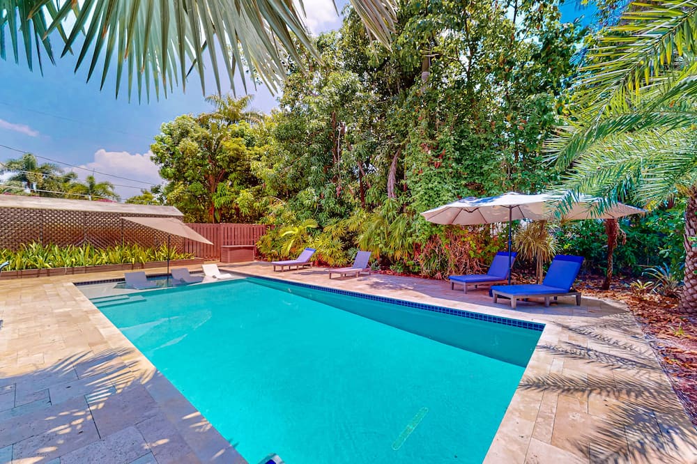 Photo of Outdoor in Riviera Beach