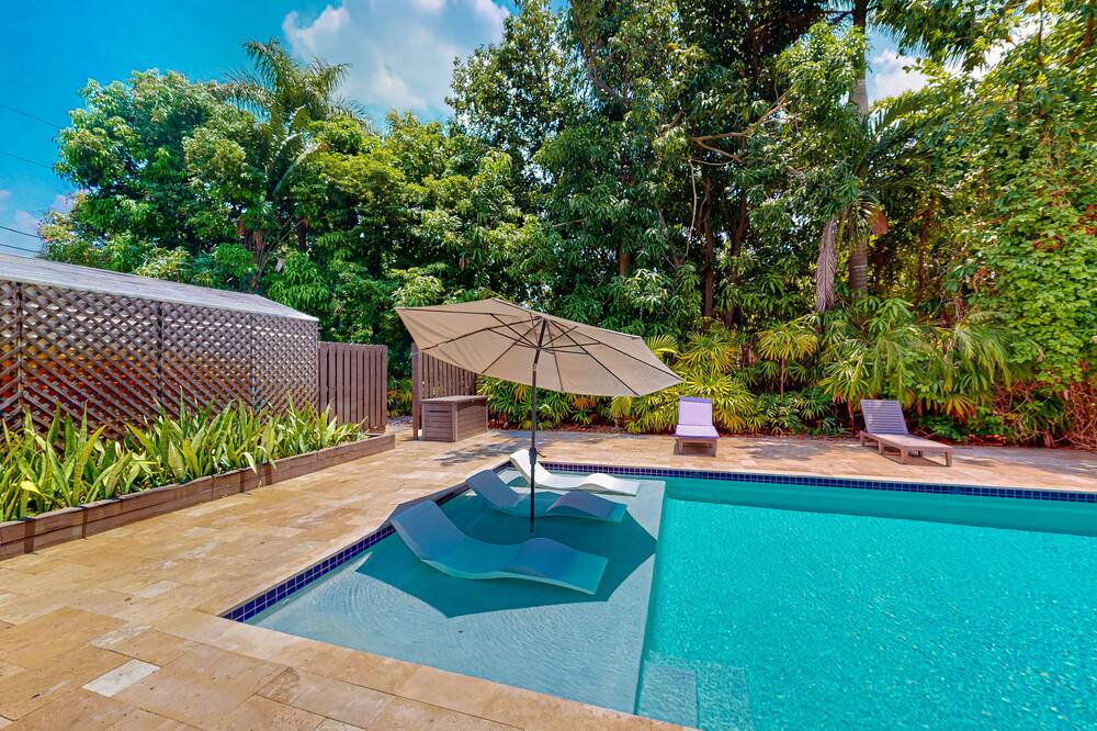 Photo of Outdoor in Riviera Beach