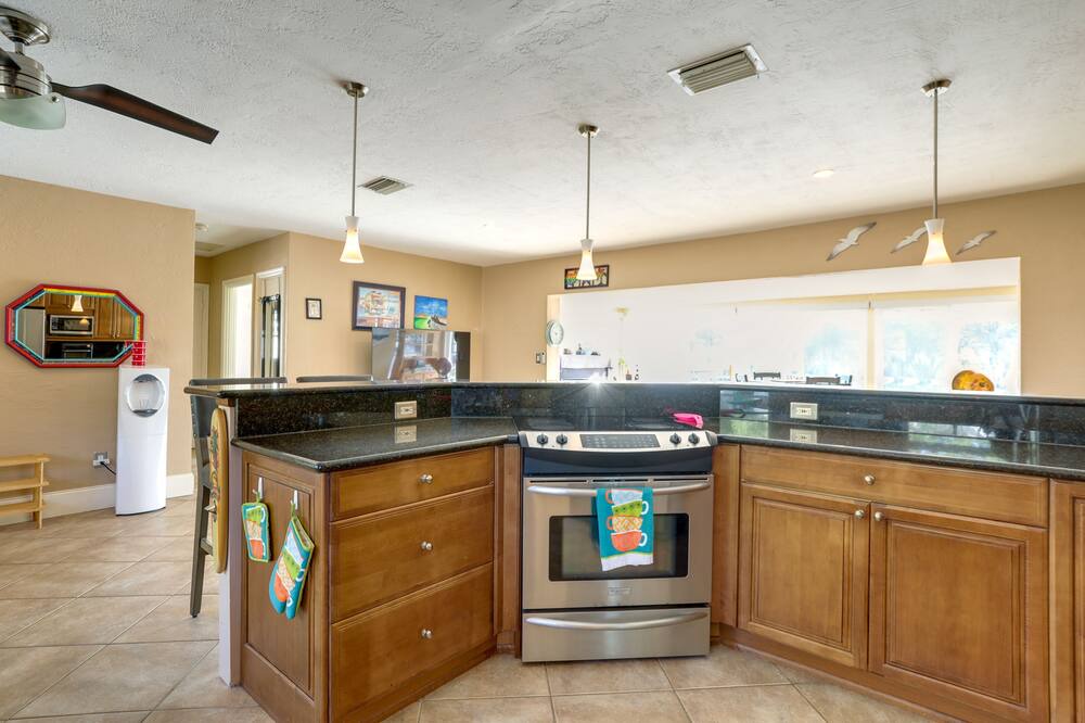 Photo of Kitchen in Riviera Bay