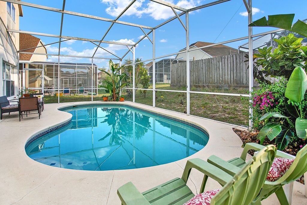 Photo of Outdoor in Lake Davenport Estates