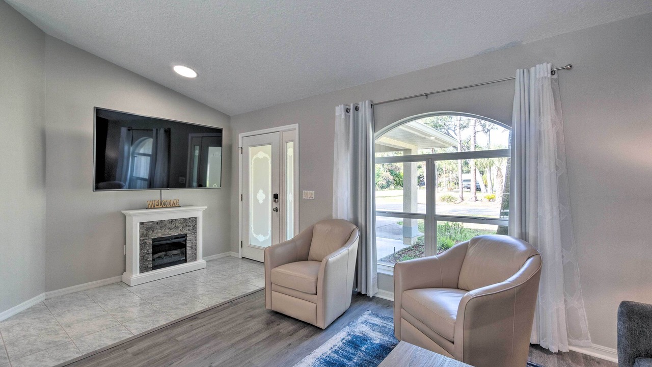 Photo of Livingroom in Venice Gardens