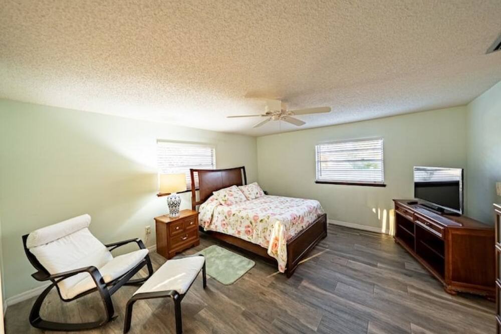 Photo of Bedroom in Memphis