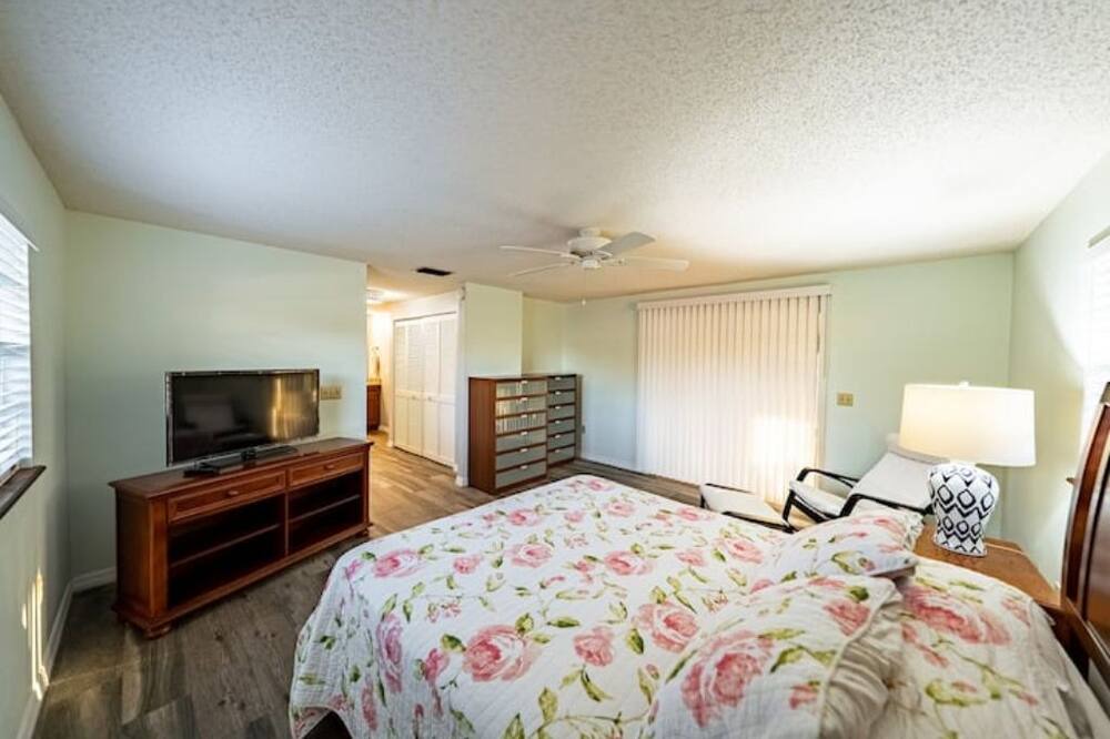 Photo of Bedroom in Memphis