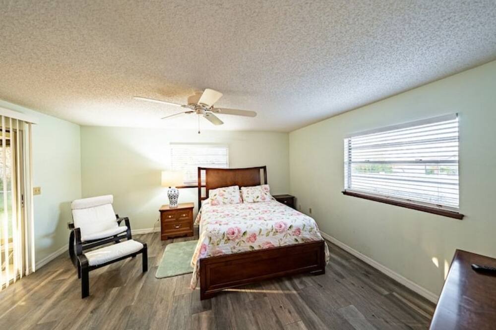 Photo of Bedroom in Memphis