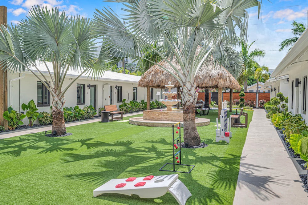 Photo of Outdoor in Flagler Village
