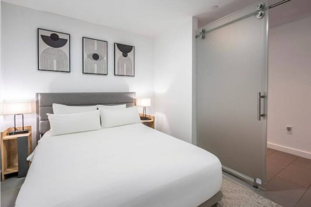 Photo of Bedroom in Town Square