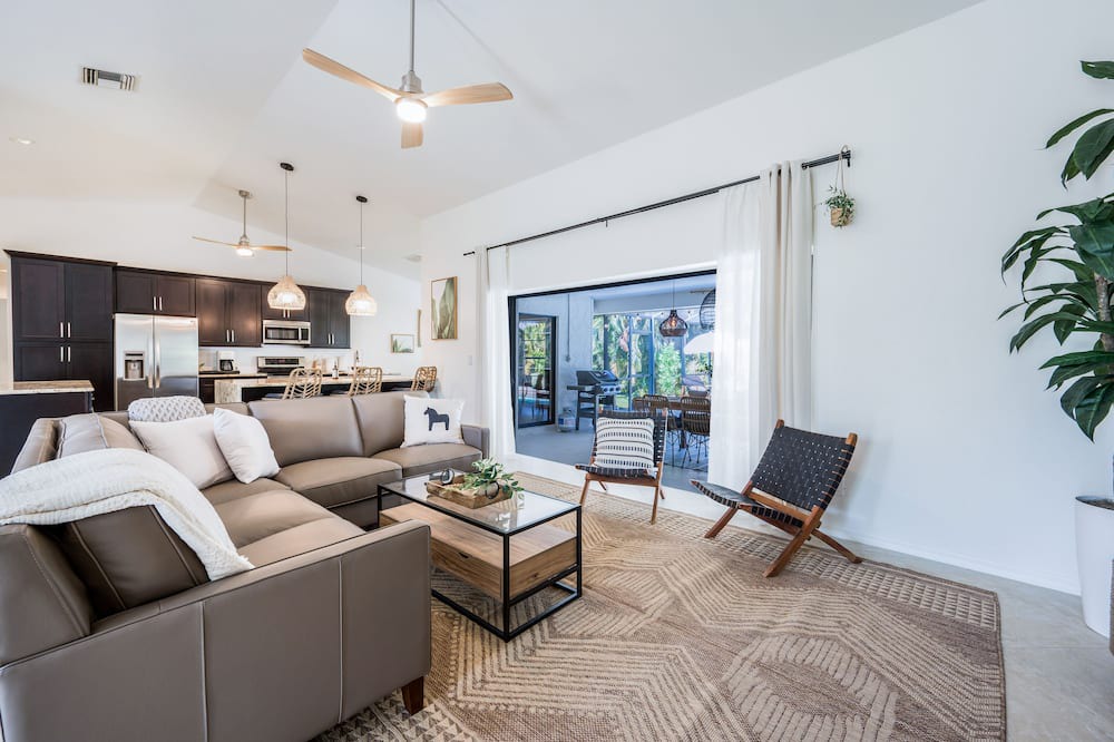 Photo of Bedroom in Lely Golf Estates