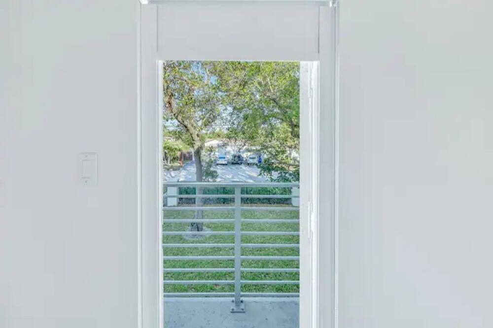 Photo of Others in Lake Worth Corridor
