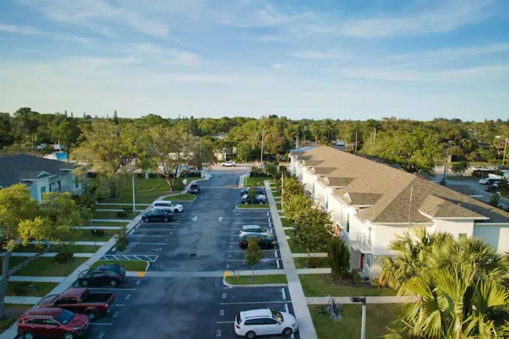 Photo of Others in Lake Worth Corridor