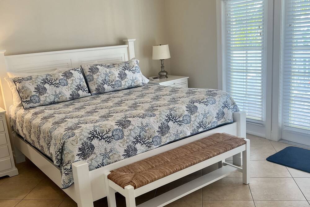 Photo of Bedroom in Indigo Reef Marina Homes