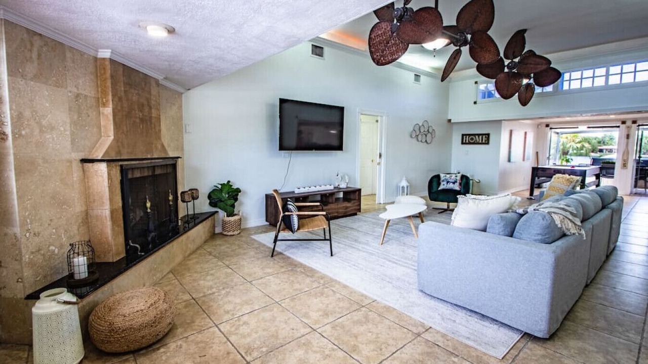 Photo of Livingroom in Ojus