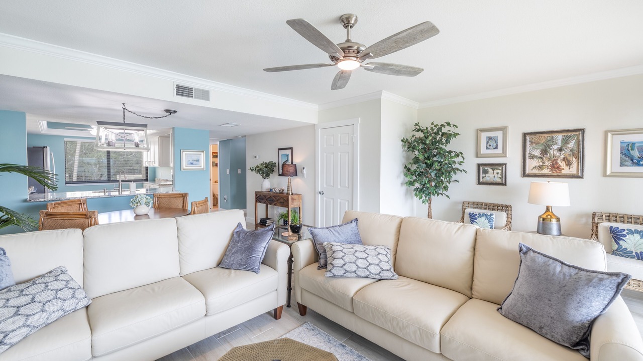 Photo of Livingroom in Pinellas Point