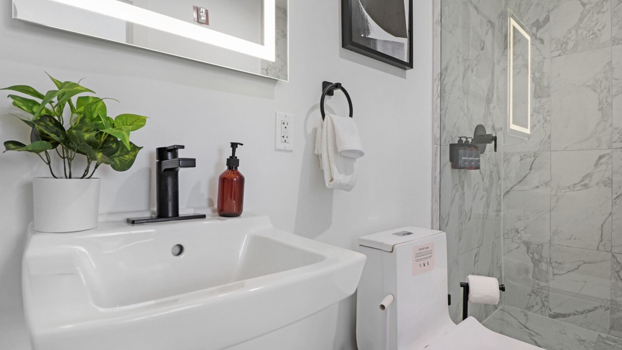 Photo of Bathroom in East Little Havana