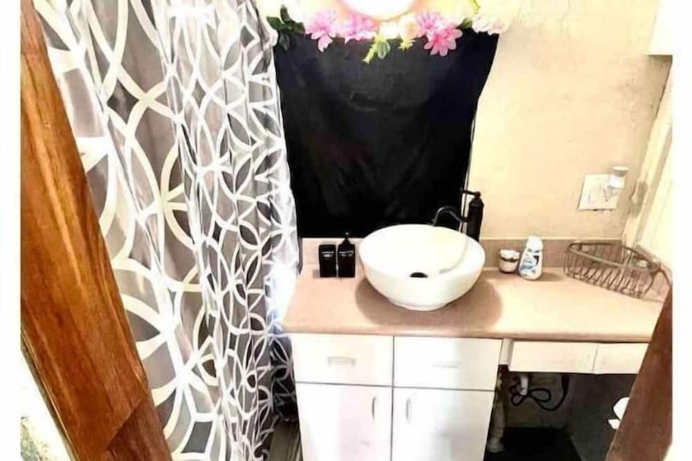 Photo of Bathroom in Plant City