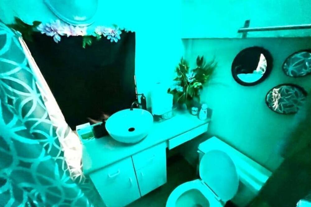 Photo of Bathroom in Plant City