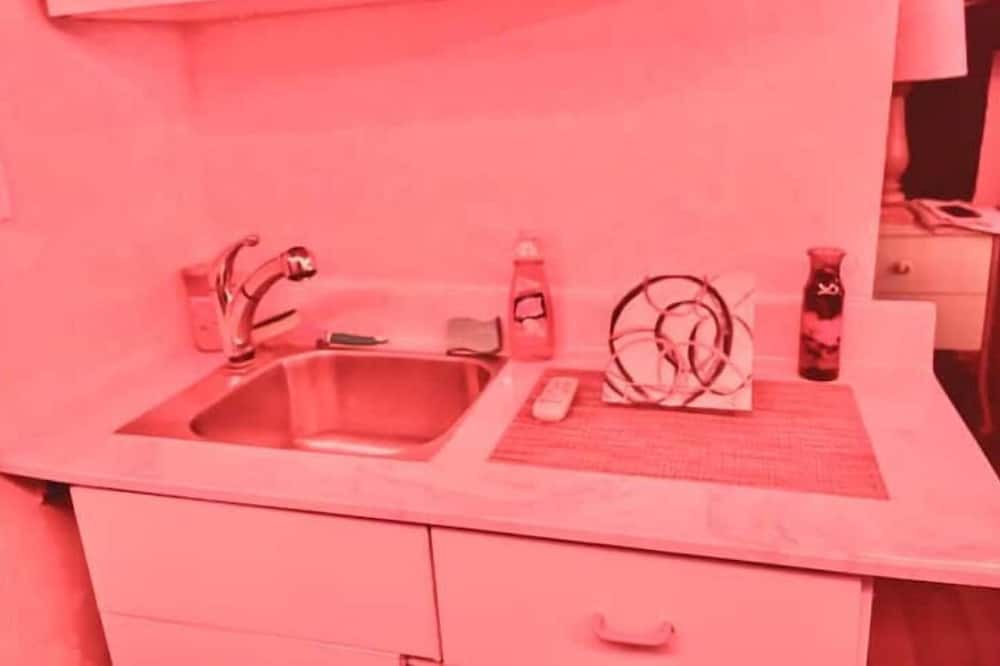 Photo of Kitchen in Plant City